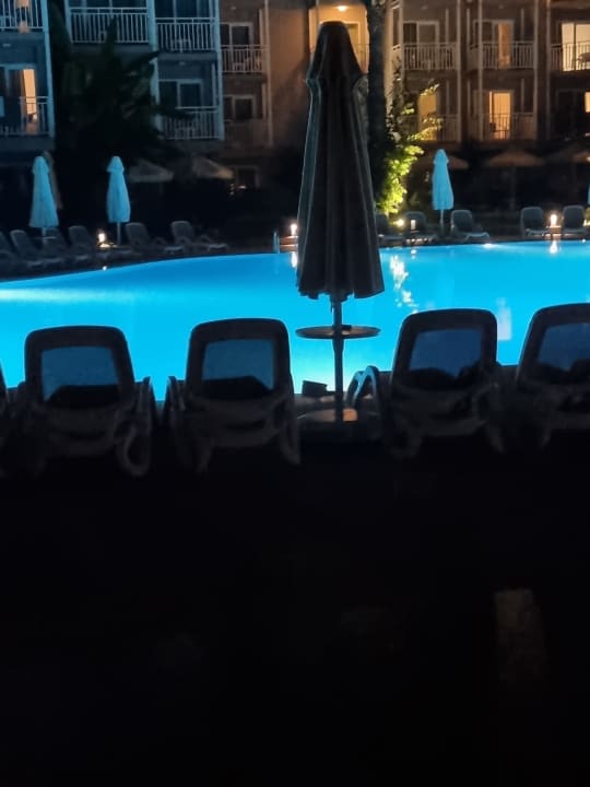 Pool PALOMA Perissia