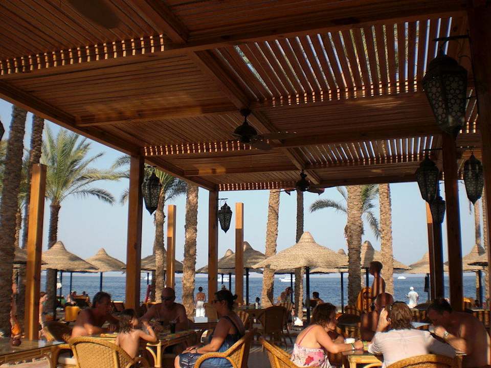 Bar am Strand The Grand Hotel Sharm El Sheikh