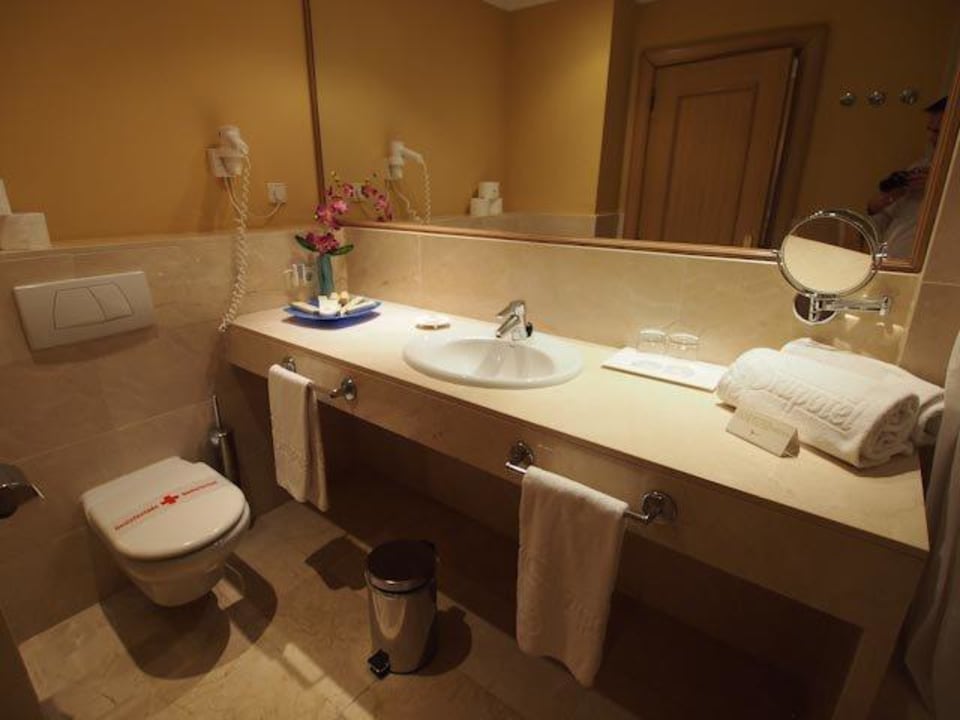 Badezimmer Grupotel Playa de Palma Suites & Spa
