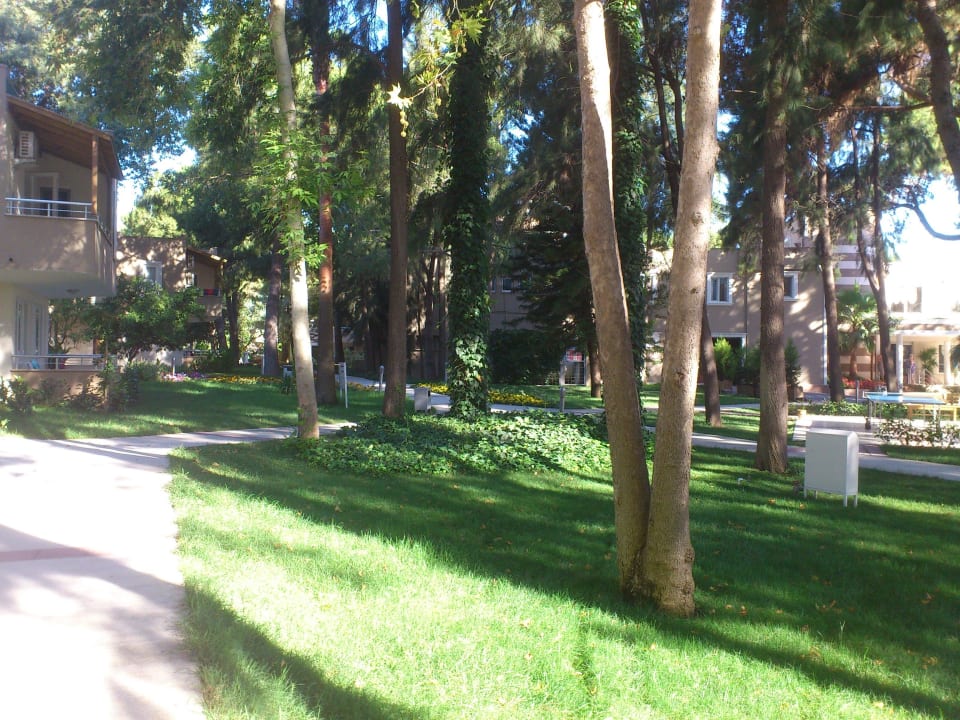 Die wunderschne Parkanlage Club Sidelya Hotel