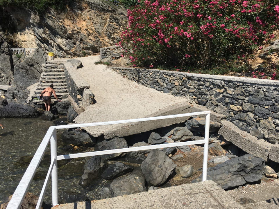 Strand Lindos Royal Resort