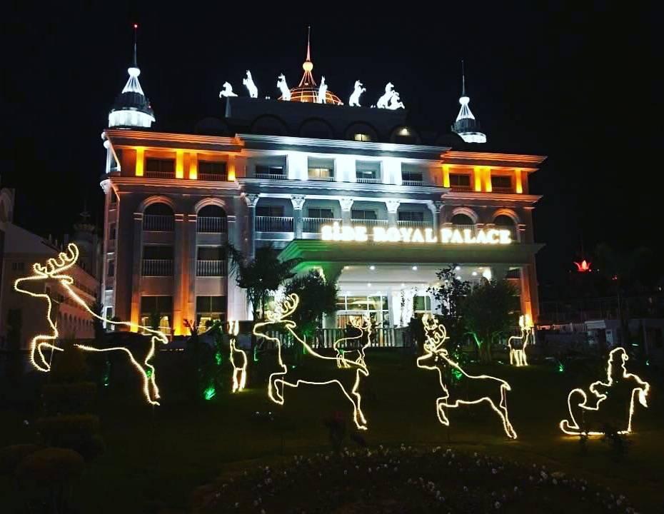 Weihnachtliche Deko Side Royal Palace Hotel & Spa