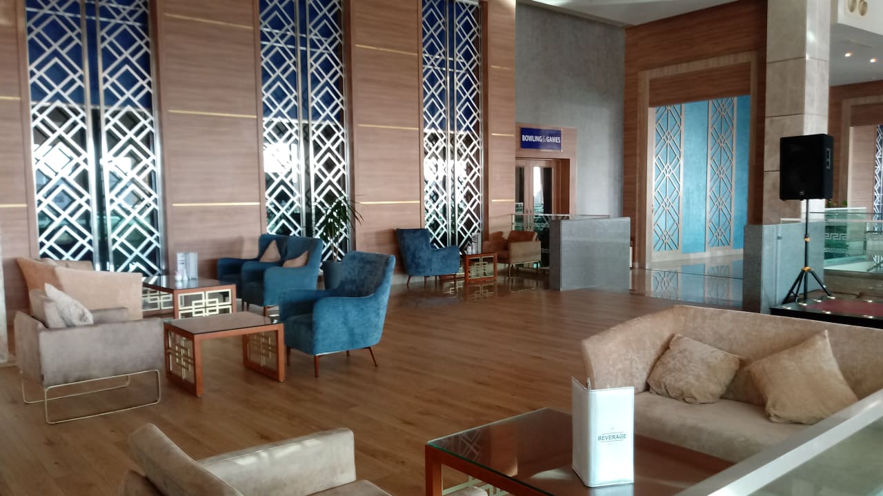 Lobby Titanic Royal