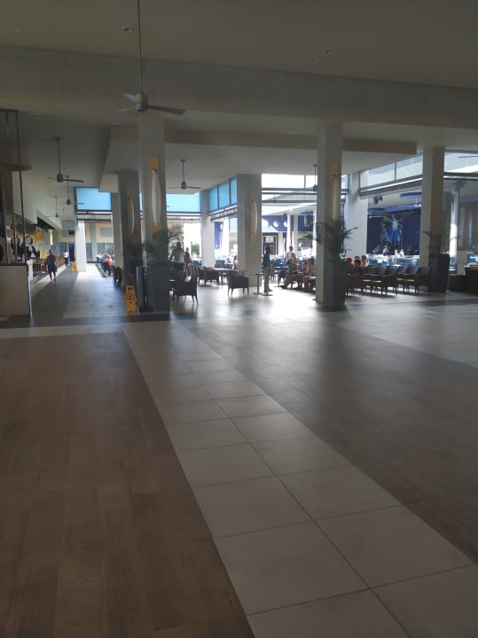 Lobby Hotel Riu Tequila