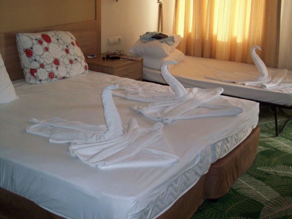 Nett hergerichtete Bettwäsche Marvida Family Eco