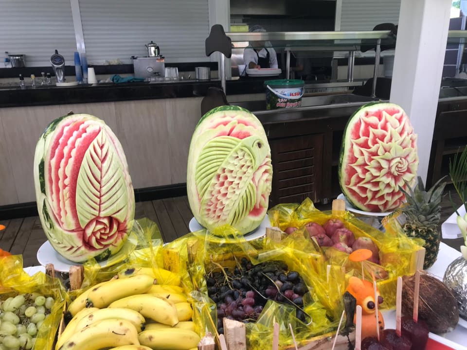 Strand Side Sunport Hotel & Spa