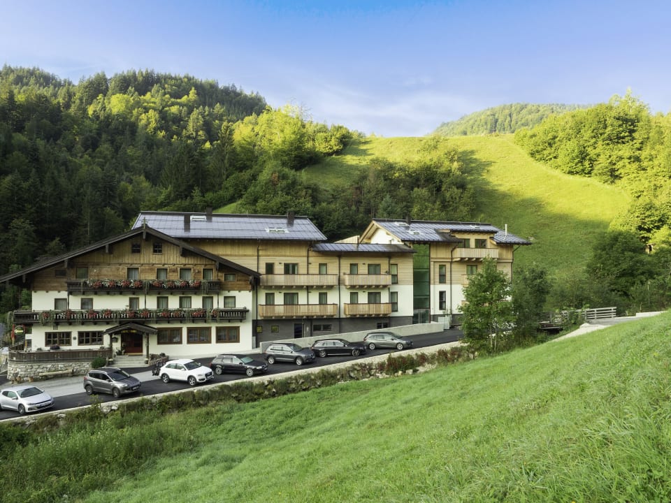 Außenansicht Friedlwirt-Kraftplatz Natur