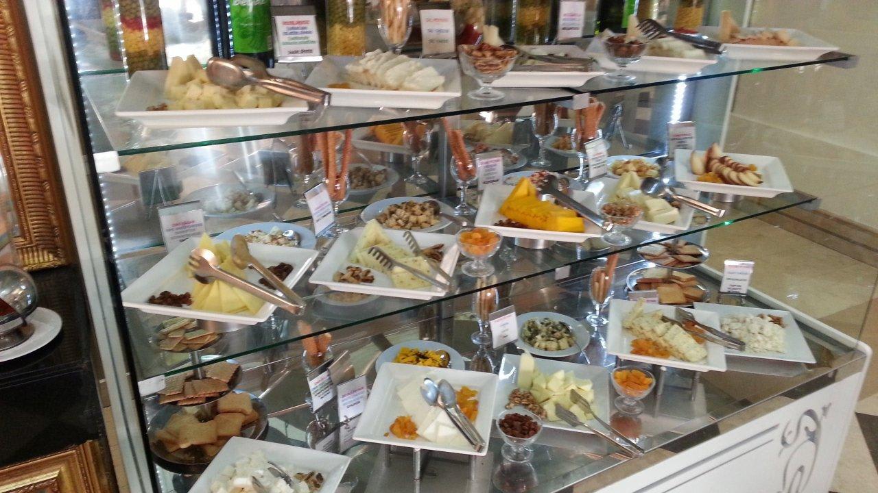 Käsespezialitäten  Hotel Delphin Diva