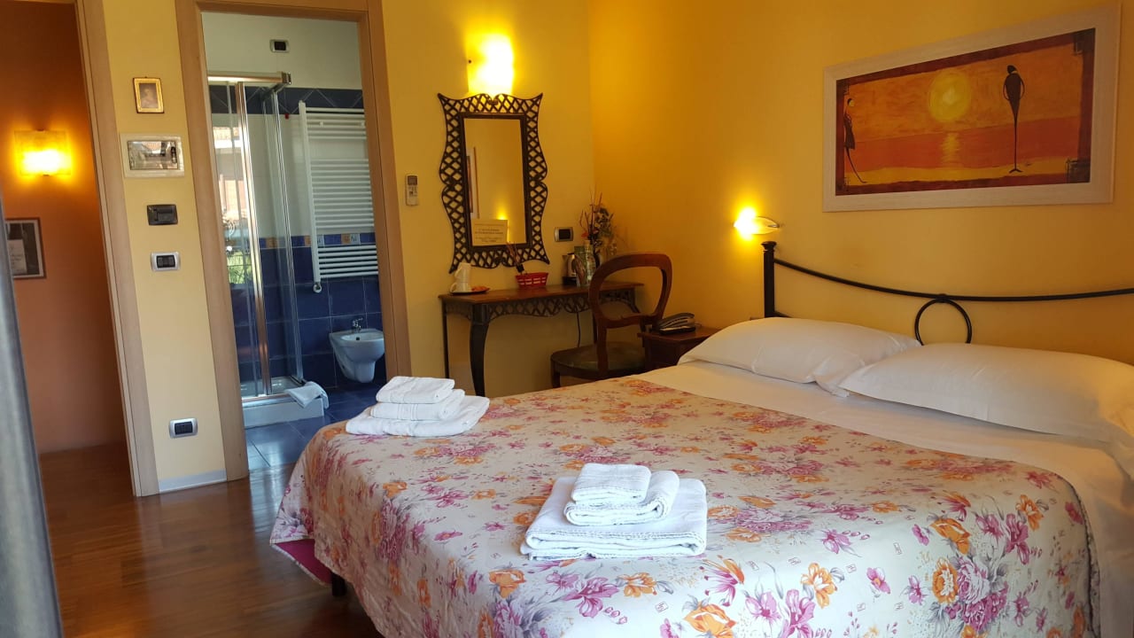 Camera B&B Aurelia Garden Gold