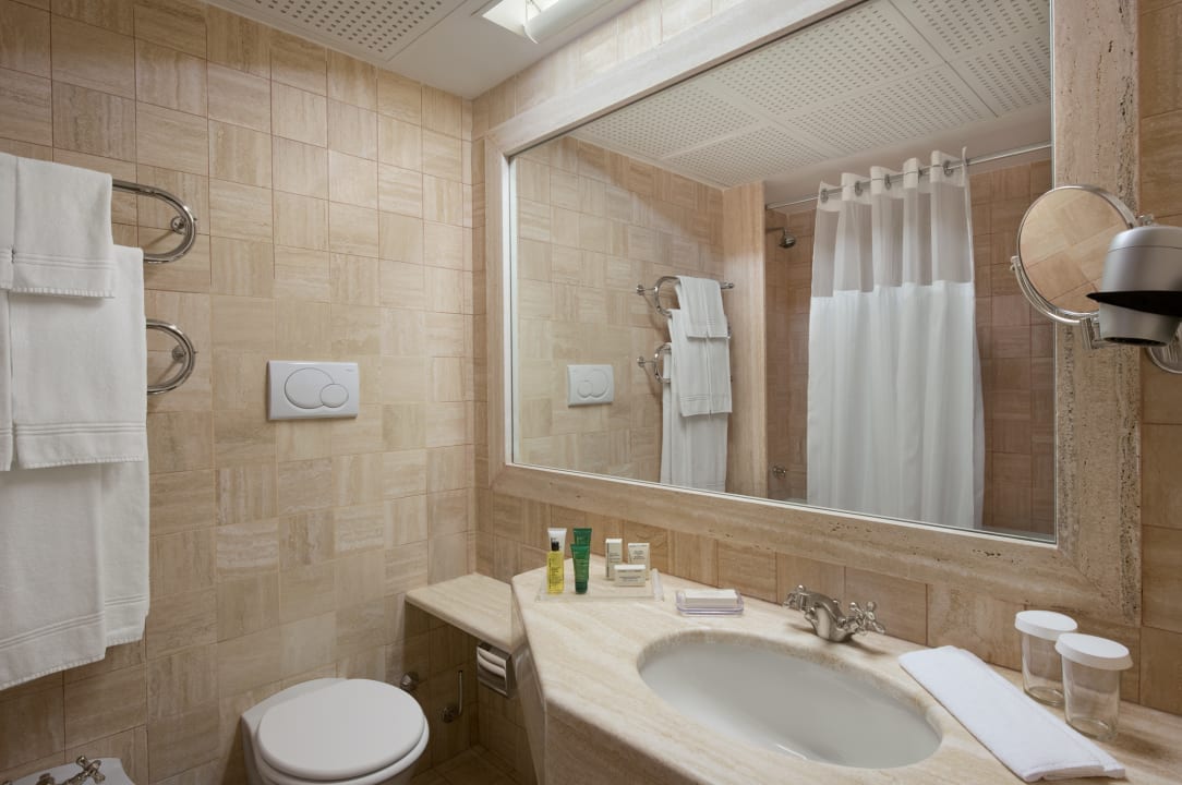 Zimmer Hilton Rome Airport