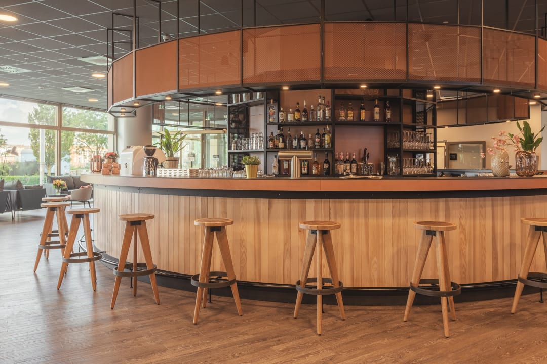 Gastro Holiday Inn - the niu, Tab Dusseldorf Main Station