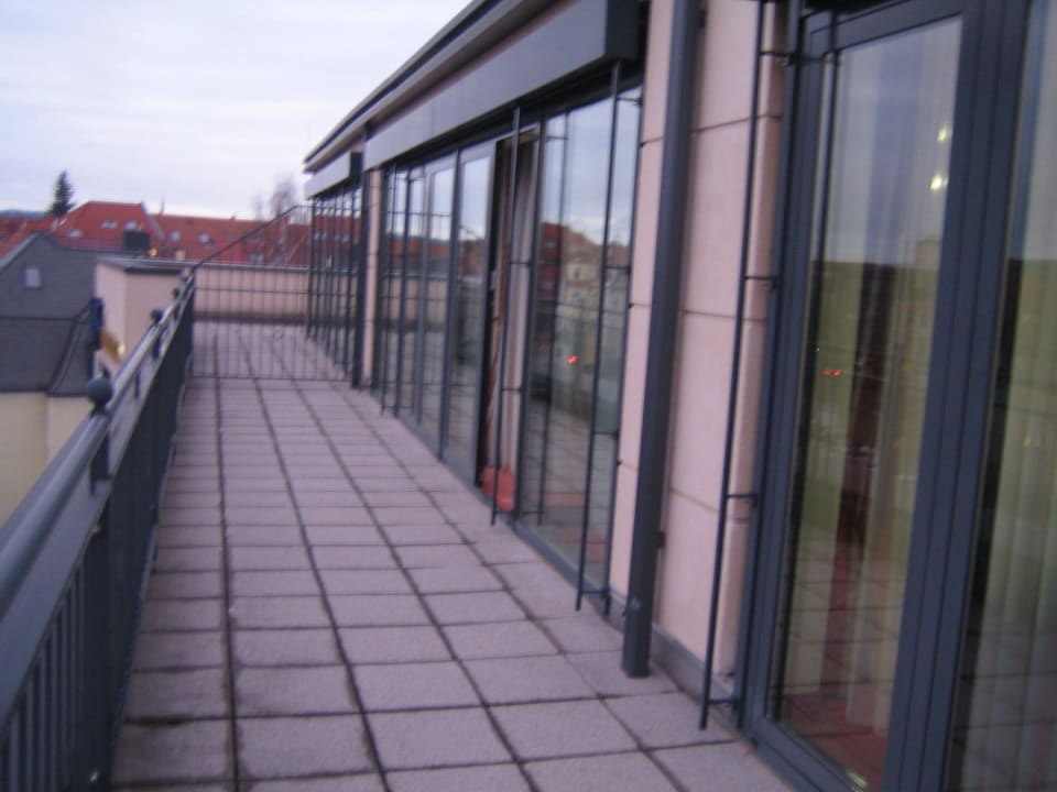 Suite - große Dachterrasse Victor's Residenz-Hotel Erfurt