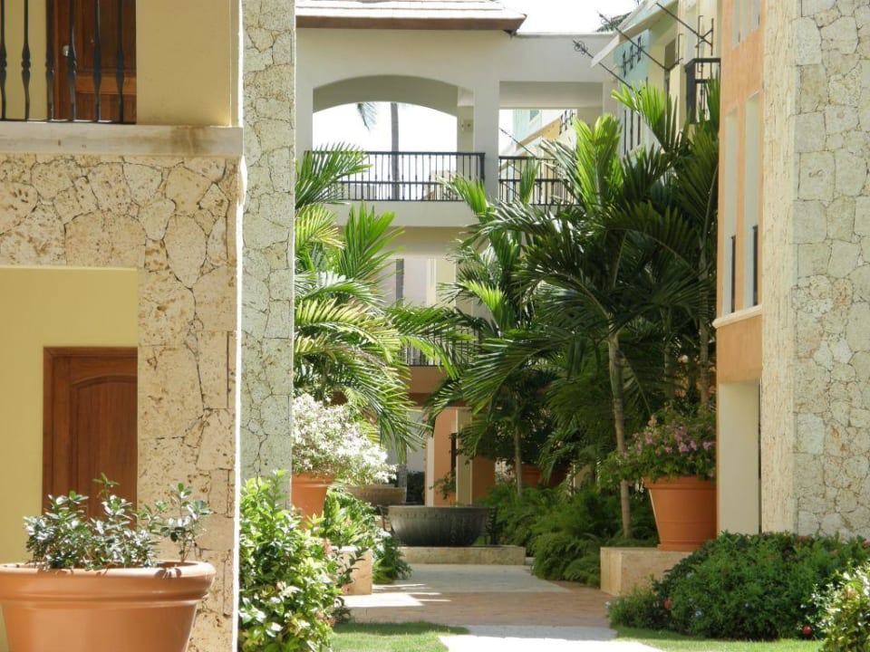 Innenhof Villa Ocean Blue & Sand