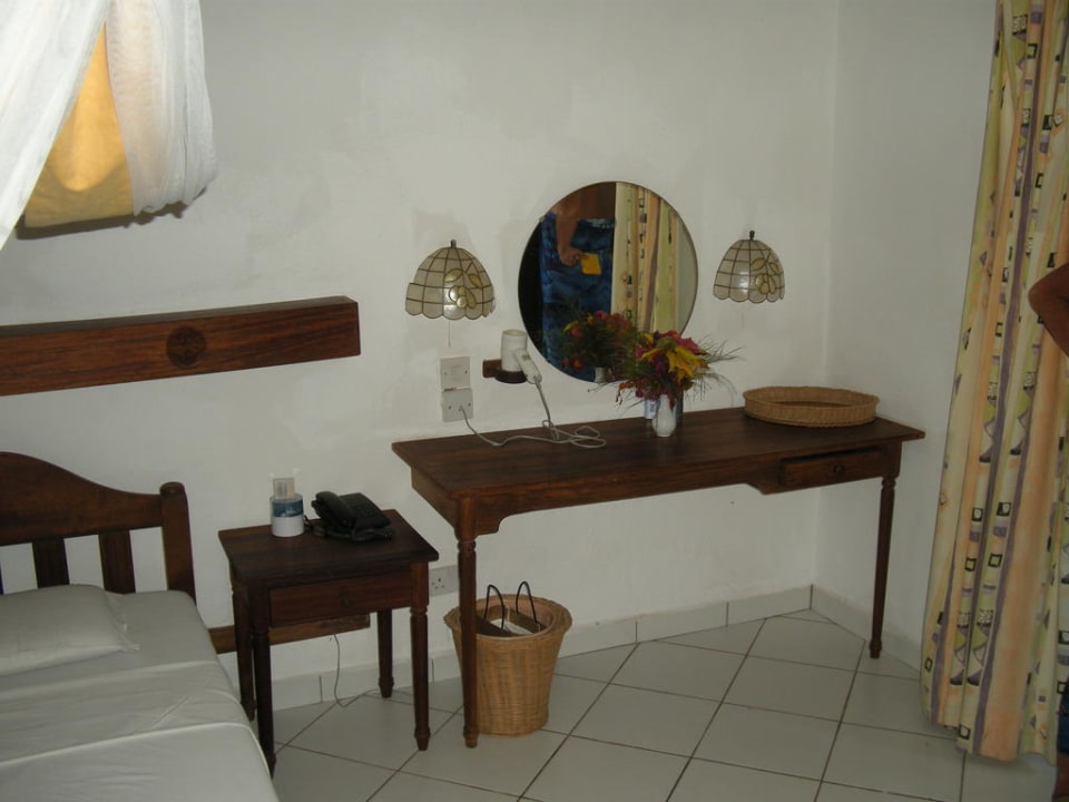 Frisiertisch Diani Sea Resort