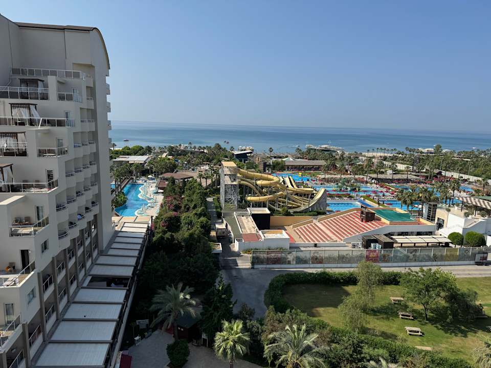 Sonstiges Saturn Palace Resort Hotel
