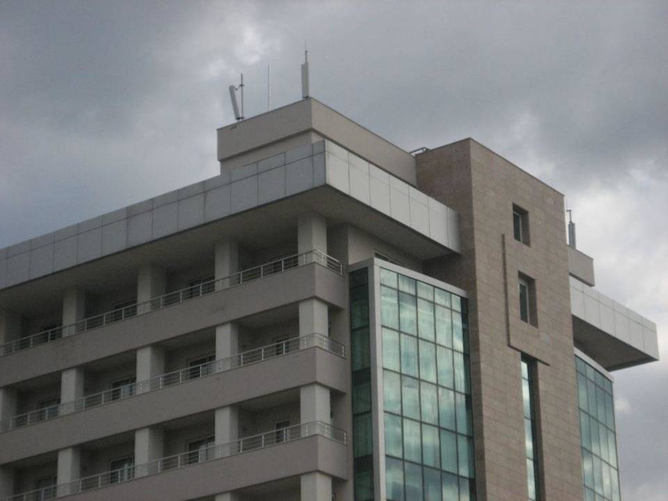 Zimmer 1917,  Oben der Kasten (SUPER) Sherwood Exclusive Lara