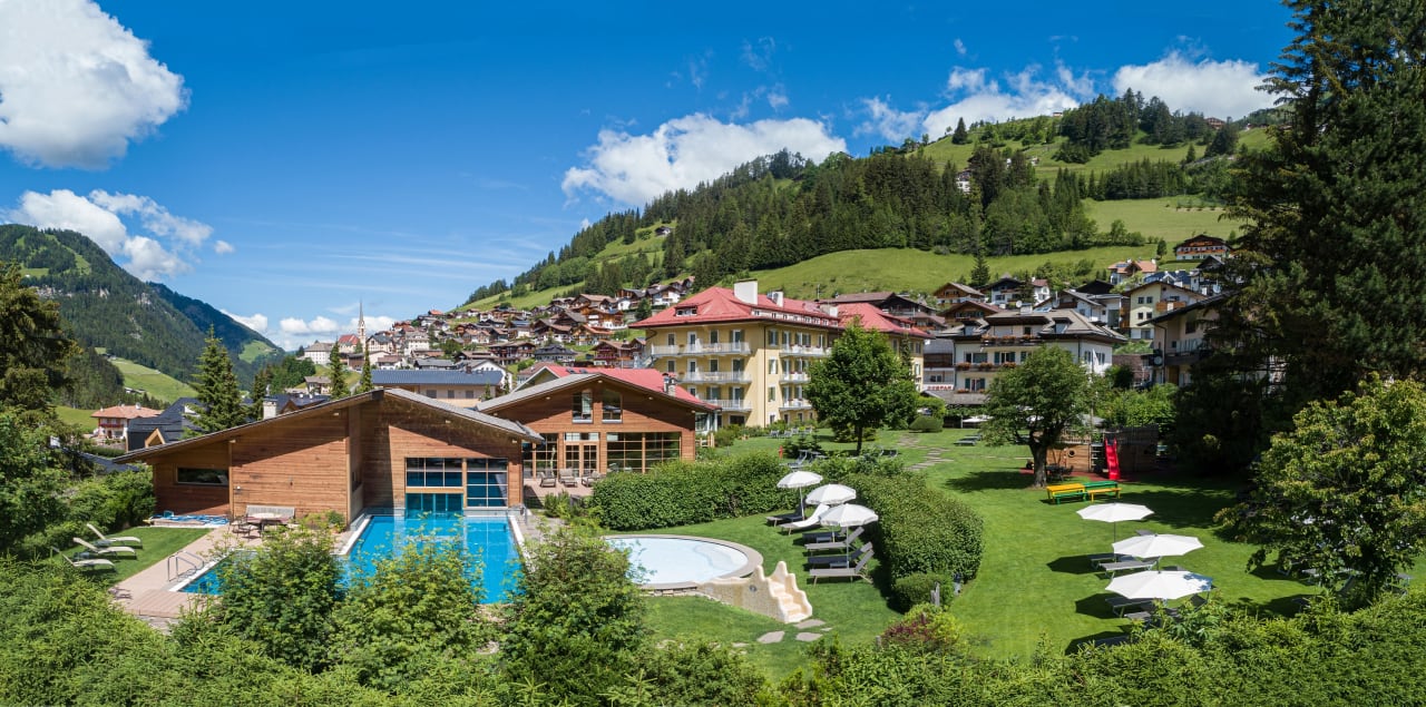 Außenansicht Family Hotel Posta