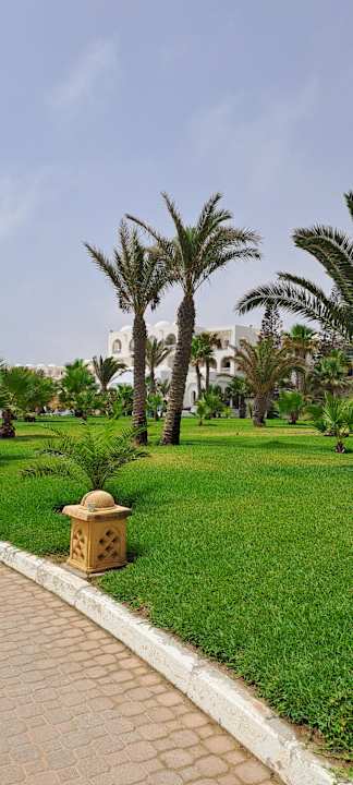 Gartenanlage Vincci Helios Beach