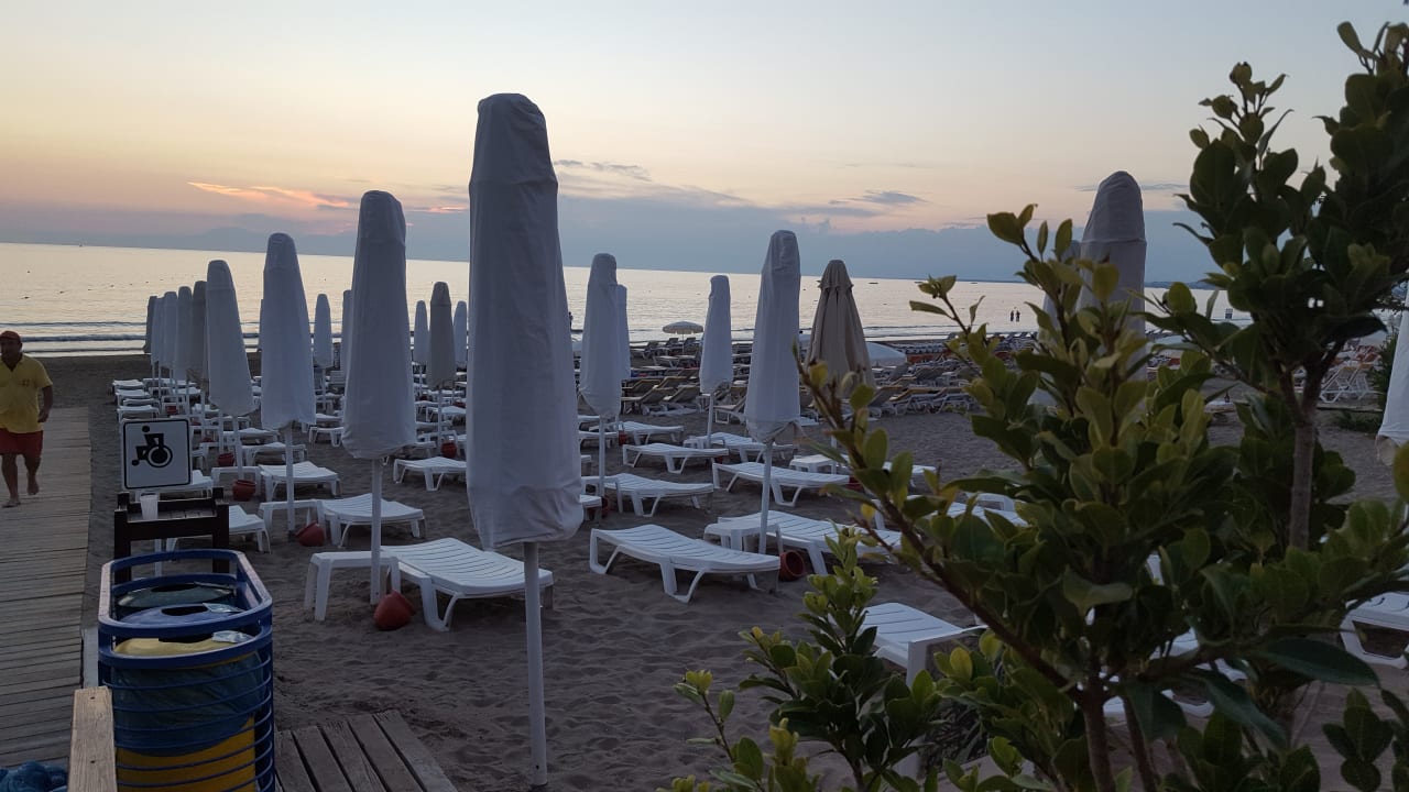 Strand Trendy Side Beach Hotel - Adults only