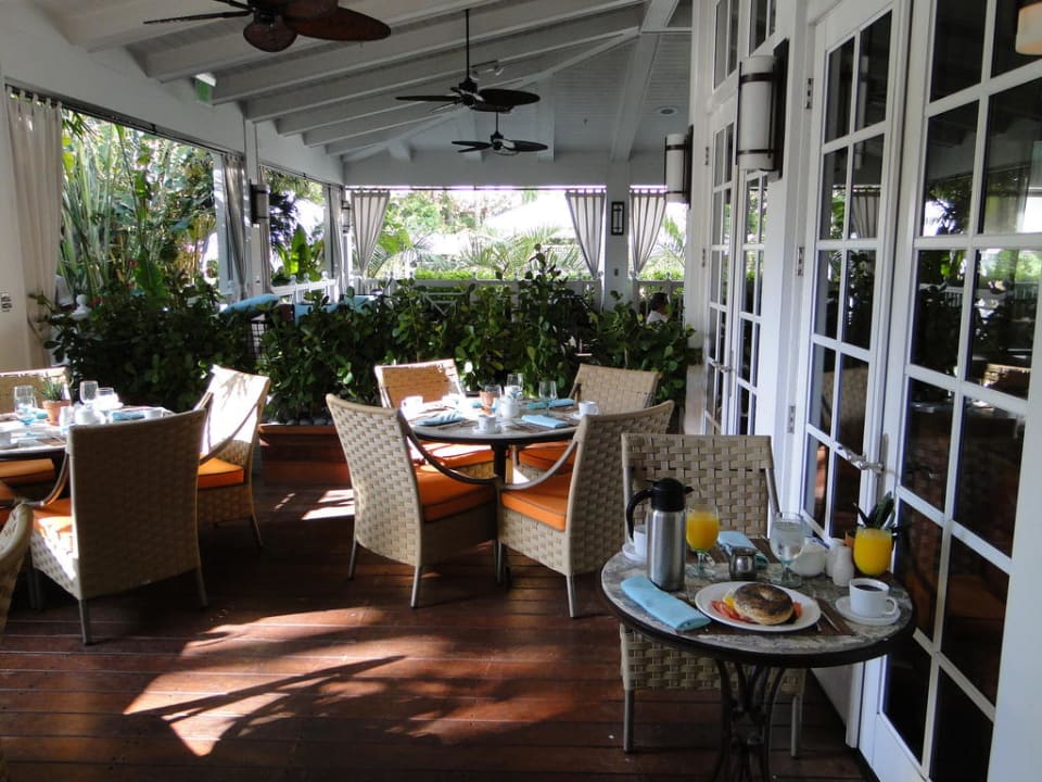 Frühstücksterrasse The Palms Hotel & Spa