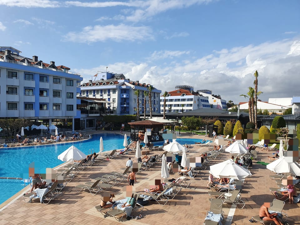 Pool Grand Seker Hotel