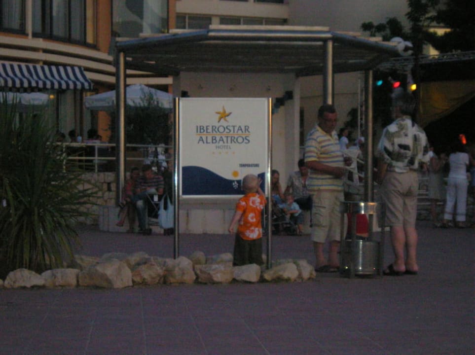 Przed sceną Remisens Hotel Albatros