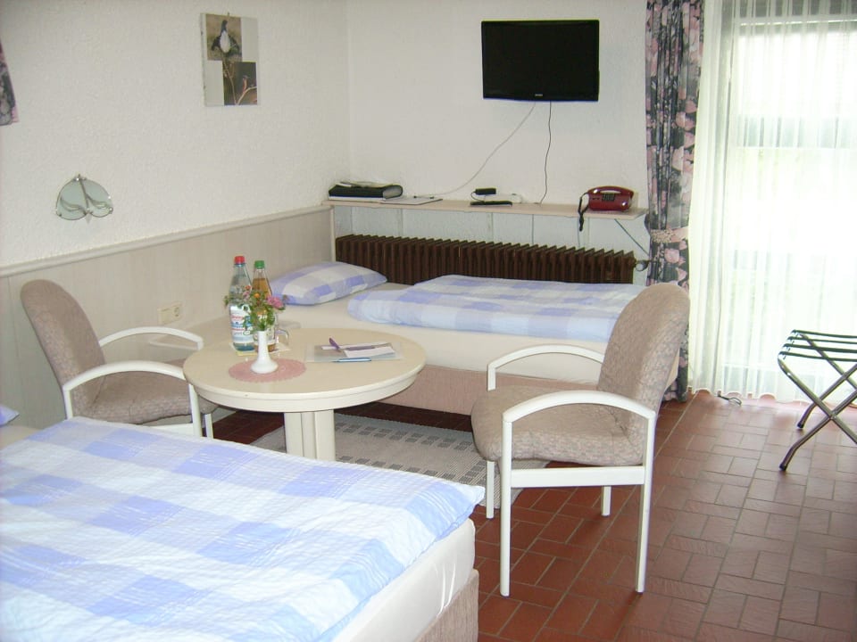 Dieses Zimmer kann als 3- Bettzimmer gebucht werde Gästehaus Hochrhönblick