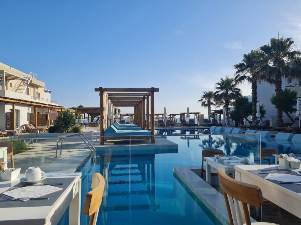 Pool Paralos Lifestyle Beach