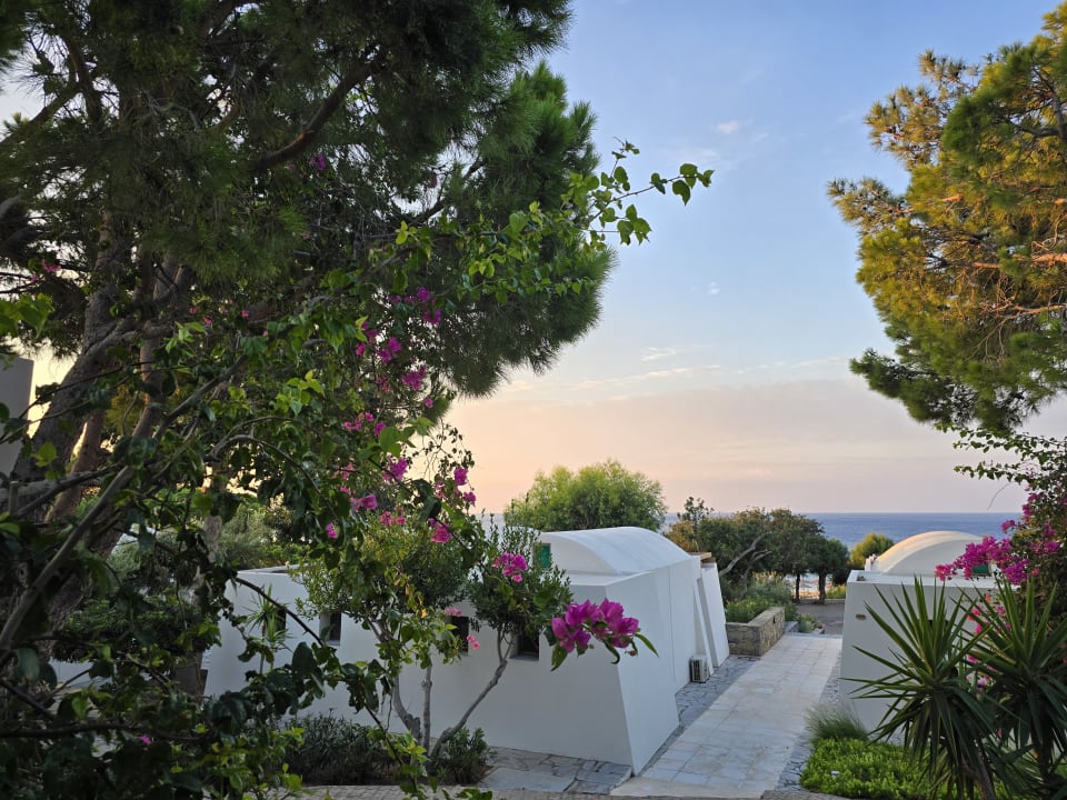 Gartenanlage Hotel Kakkos Bay