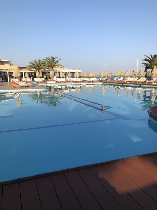 Pool Hotel Aphrodite Beach Club