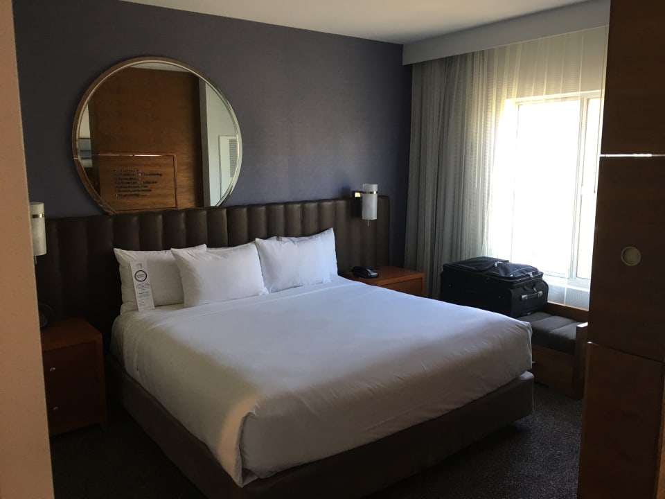 Zimmer Hyatt Centric the Pike Long Beach