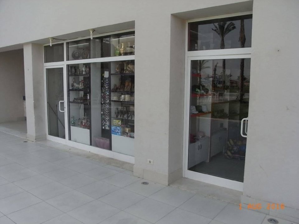 Kleiner Einkaufsshop Jaz Aquaviva