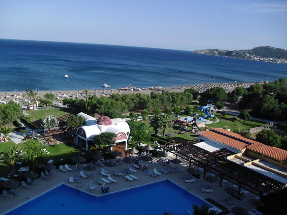 Blick vom Balkon im 5.Stock Pegasos Deluxe Beach Hotel
