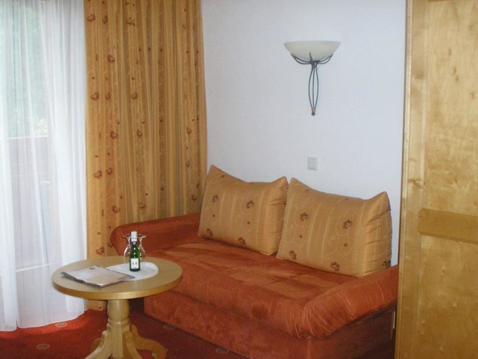 Sitzecke "Komfortzimmer" Hotel Weidacherhof