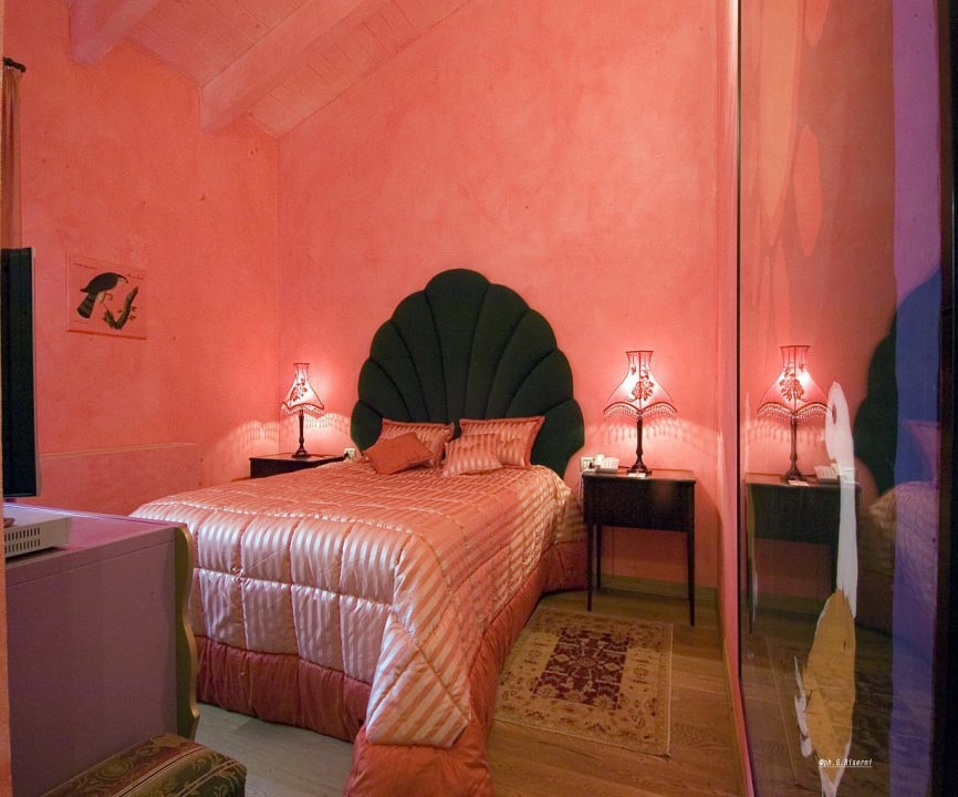 Deluxe room Relais Villa Roncuzzi