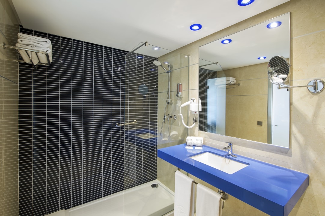 Zimmer Globales Playa Estepona