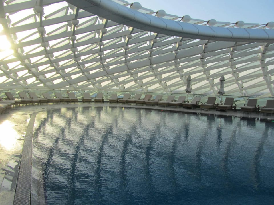 Familypool W Abu Dhabi - Yas Island