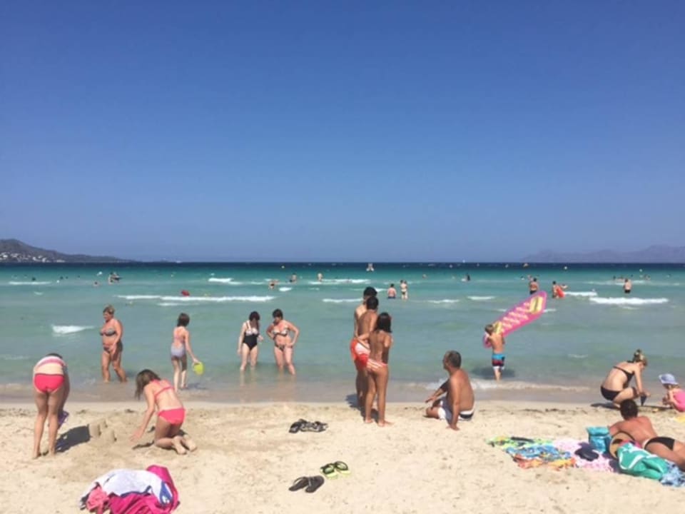 Strand Mittagszeit allsun Hotel Eden Alcudia