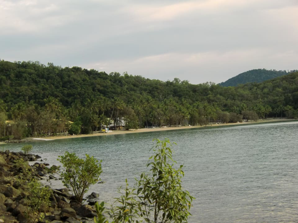 View from far Long Island Resort Hotel