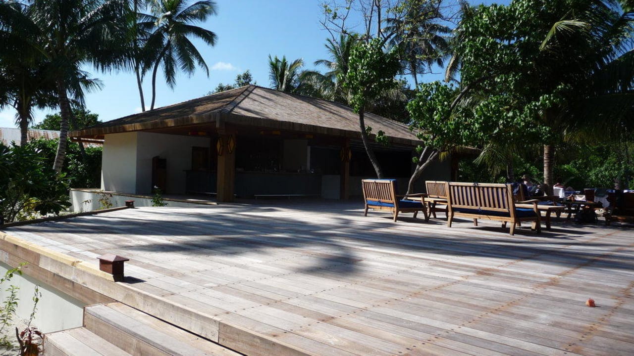 Neuer Pool auf der Ostseite der Insel Meeru Maldives Resort Island