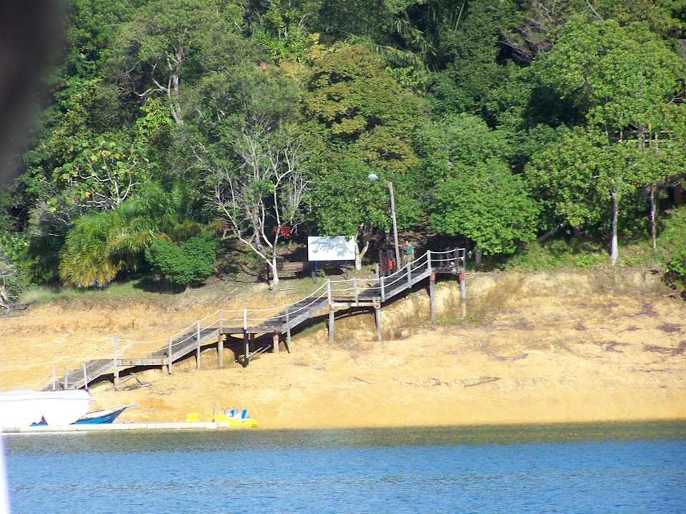 Landungssteg am Hotel Aiman Batang Ai Resort & Retreat