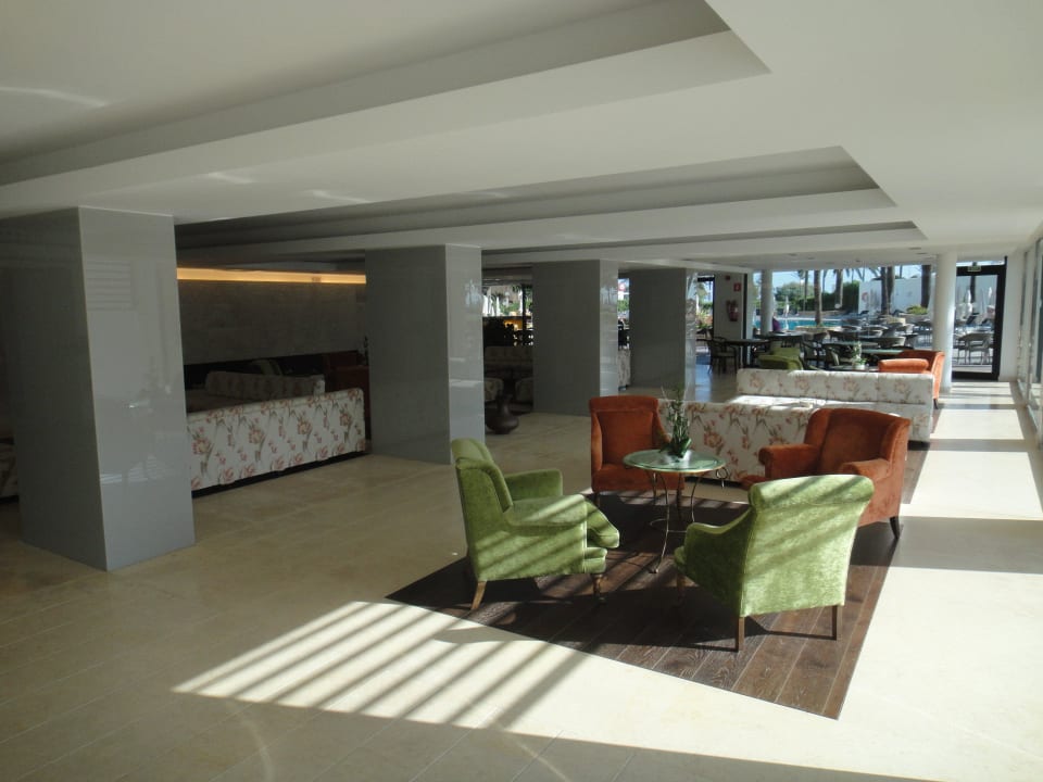 Sitzecken allsun Hotel Bahia del Este