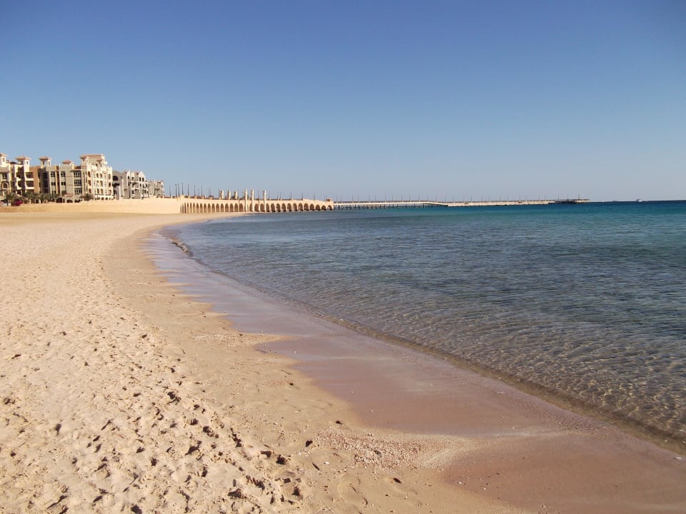 Strand Pyramisa Sunset Pearl Resort