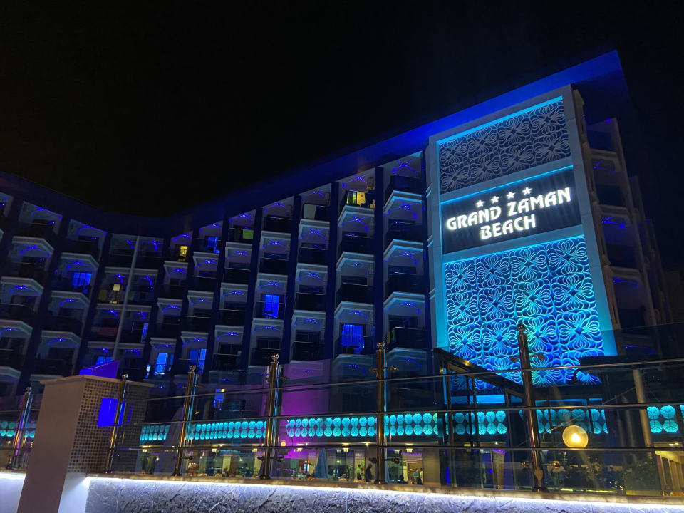 Außenansicht Hotel Grand Zaman Beach