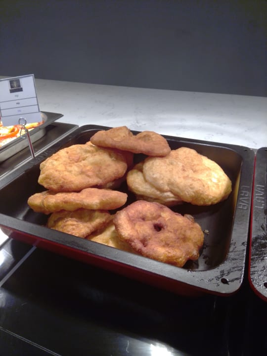 Gastro Side Story Resort & Spa