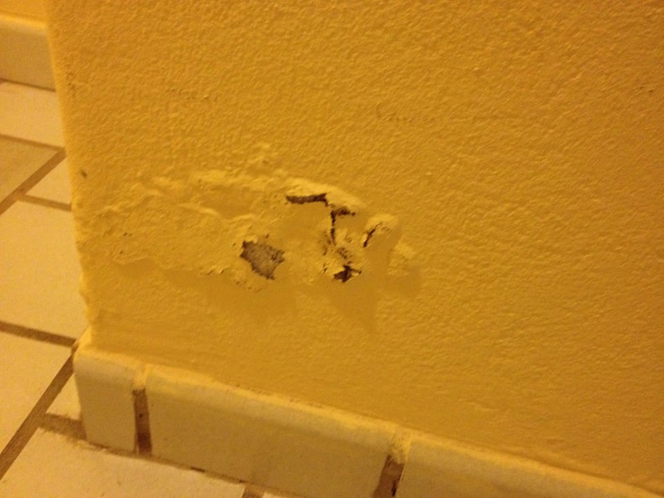 Abblätternder Putz Hotel Riu Palace Jandia