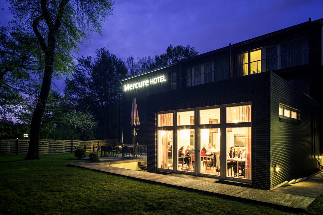 Außenansicht Mercure Hotel am Entenfang Hannover