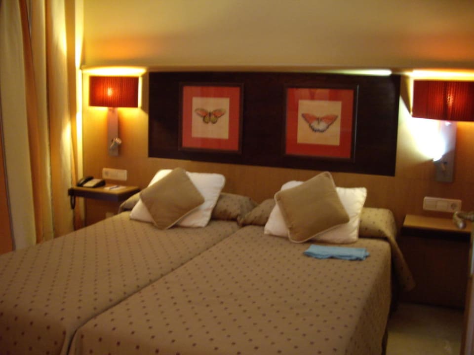 Schlafzimmer Grupotel Playa de Palma Suites & Spa
