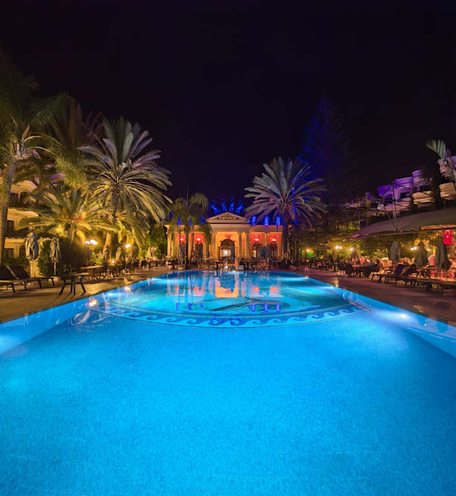 Pool Hotel Yetkin