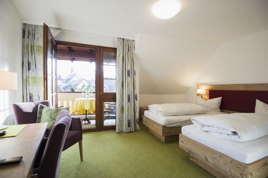 Trendzimmer 2013 mit Balkon Hotel Gasthaus Zum Hirschen